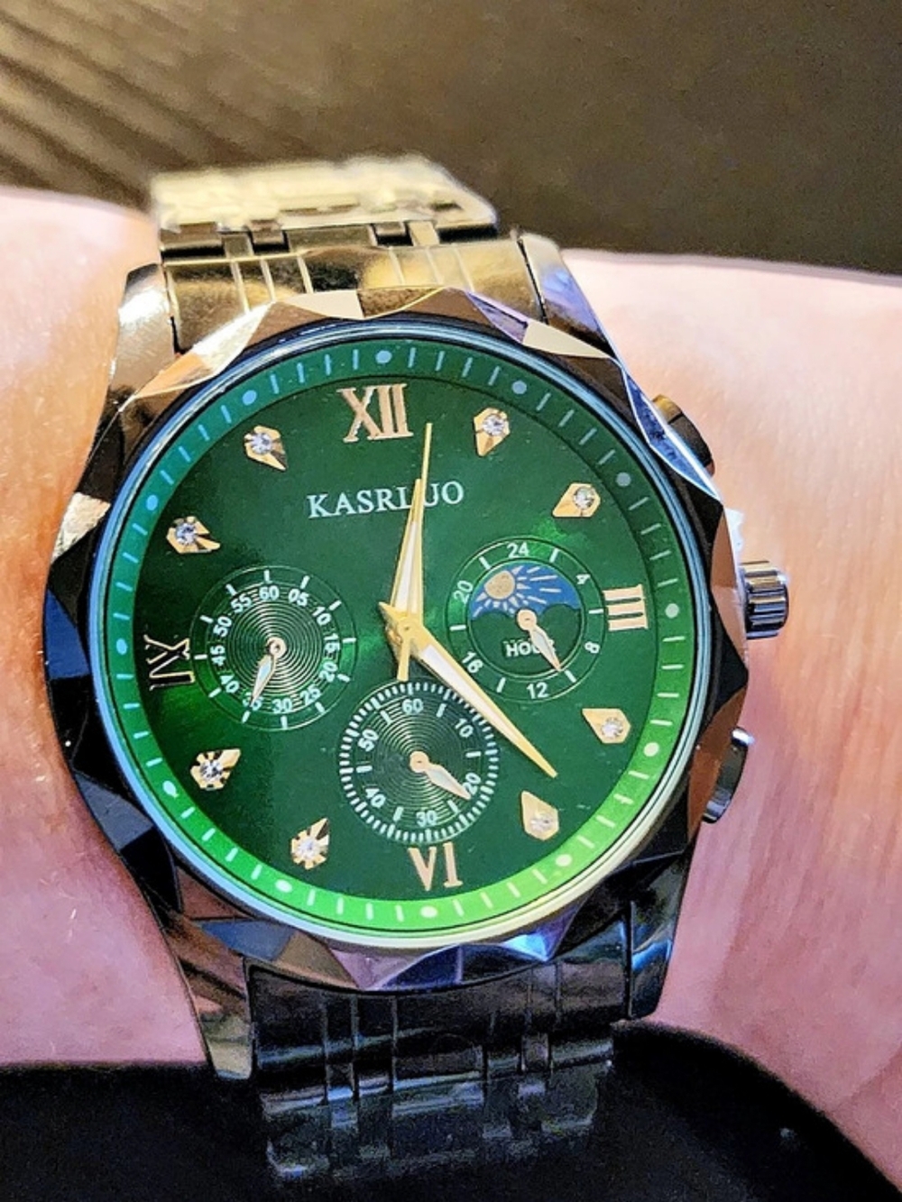 KASRLUO Chronograph Green Dial Watch